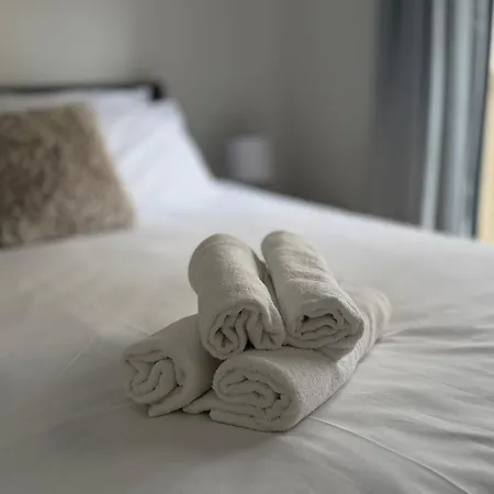 Luxury 2br Flat - Near & Nightlife * スリーマ